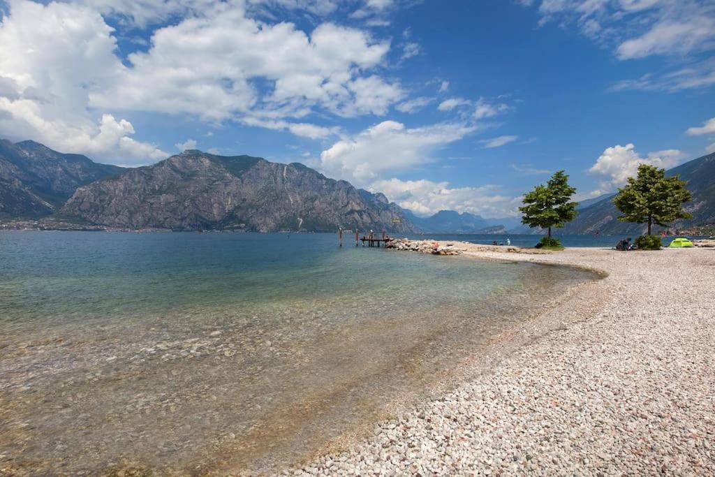 Il Frantoio A Monte-Vicino Al Lago Malcesine Eksteriør billede